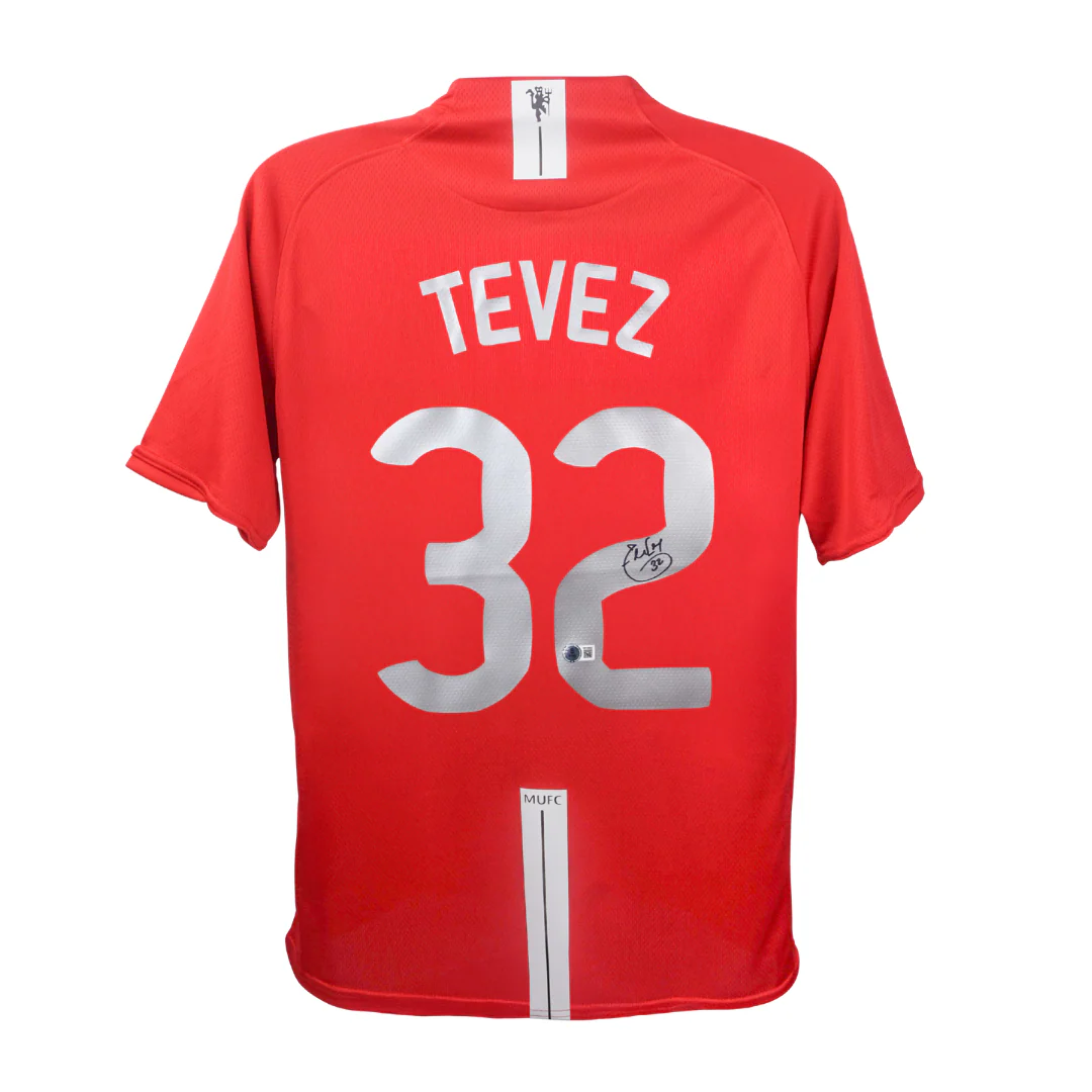 Framed Carlos Tevez Signed Manchester Utd 08 UCL Final Jersey #32 with Beckett Witness - Image 3