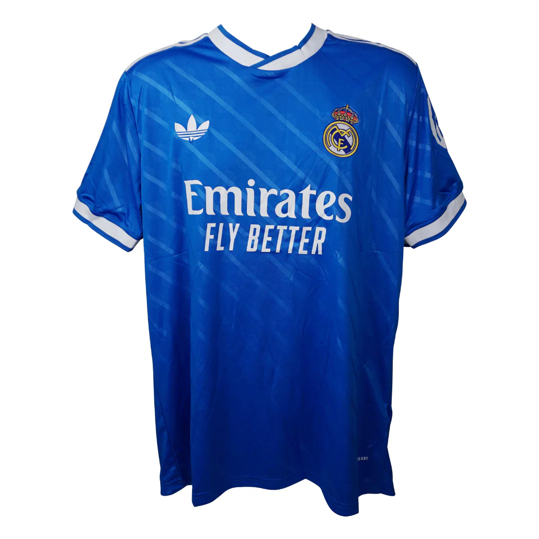 Framed Eduardo Camavinga Signed Real Madrid Soccer Jersey #6 with Beckett Witness - Image 4