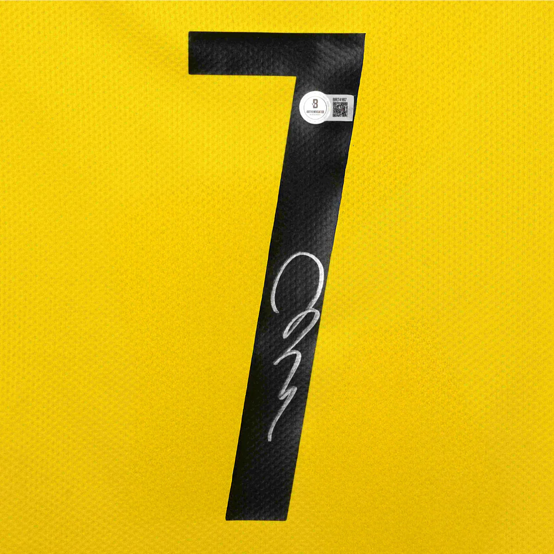 Jadon Sancho Signed Borussia Dortmund Soccer Jersey #7 with Beckett COA - Image 2