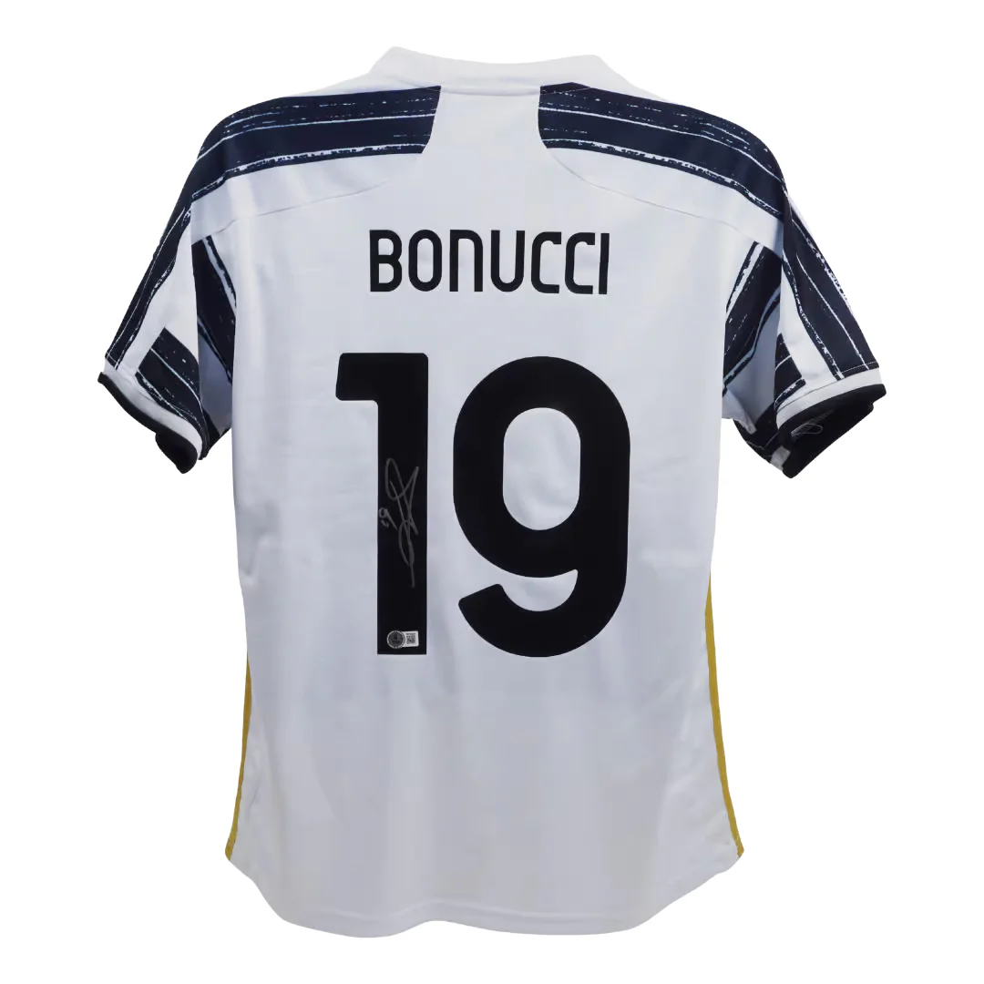 Leonardo Bonucci Signed Juventus FC Home Soccer Jersey #19 with Beckett Witness - Image 3
