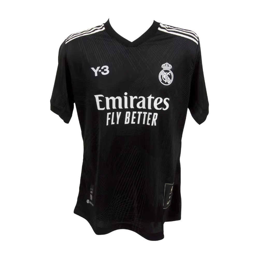 Framed Luka Modric Signed Real Madrid FC Away Y-3 Soccer Jersey #10 with Beckett COA - Image 4