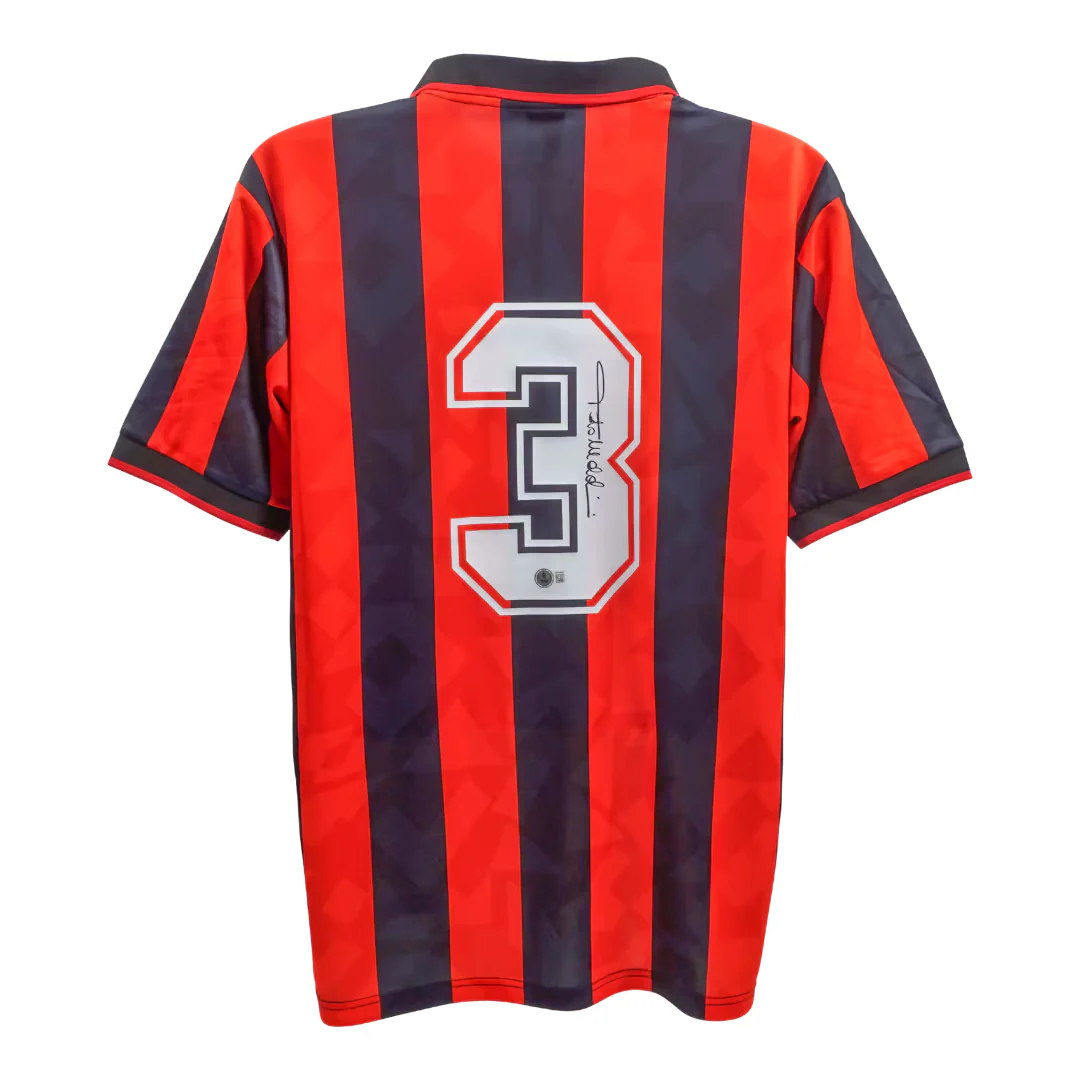 Framed Paolo Maldini Signed Vintage AC Milan Home Soccer Jersey #3 with Beckett Witness - Image 3