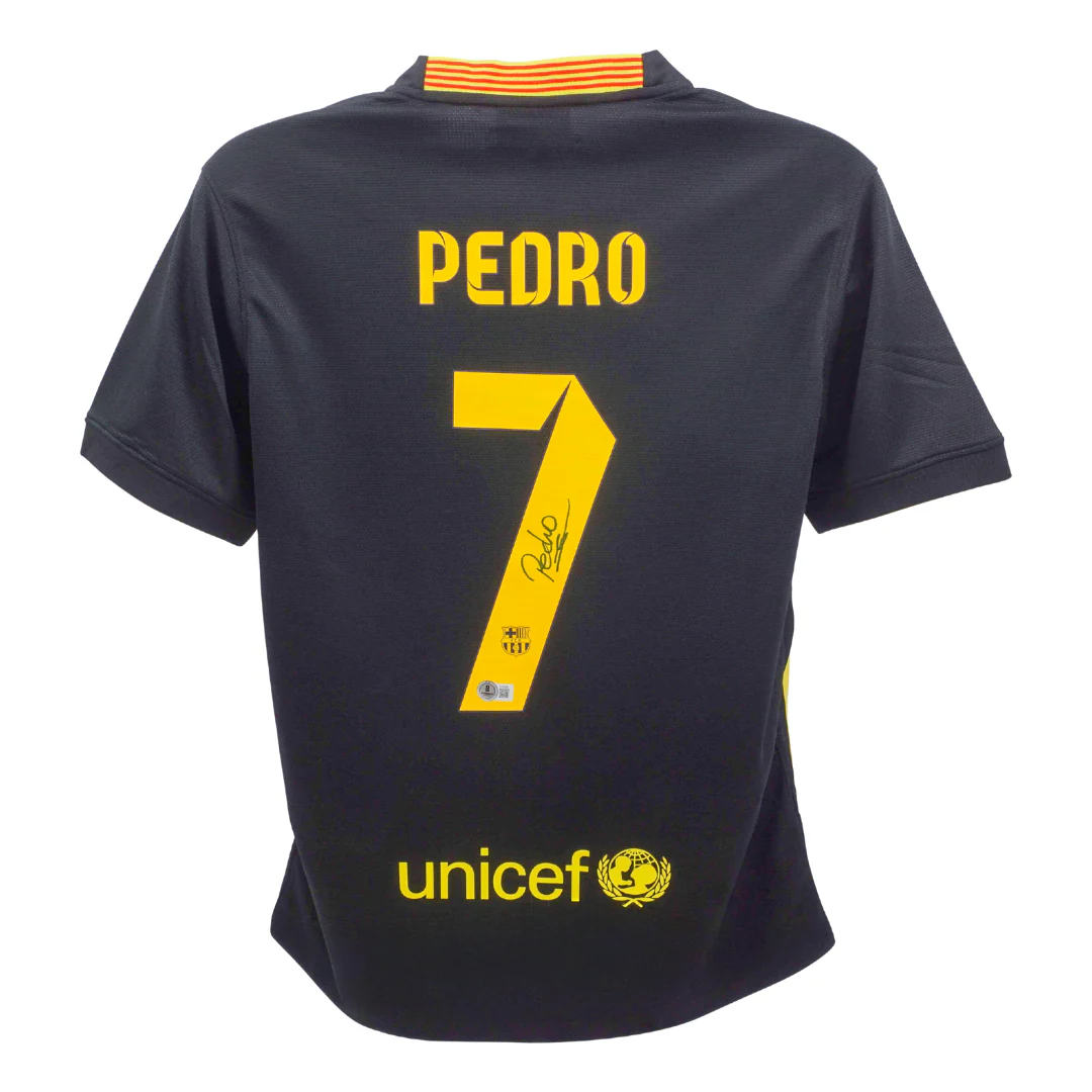 Pedro Signed FC Barcelona Away Soccer Jersey #7 with Beckett COA - Image 3