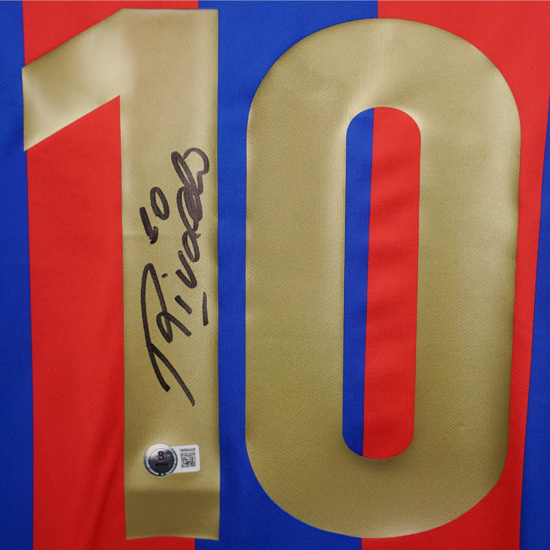 Rivaldo Signed FC Barcelona Home Soccer Jersey #10 with Beckett Witness - Image 2