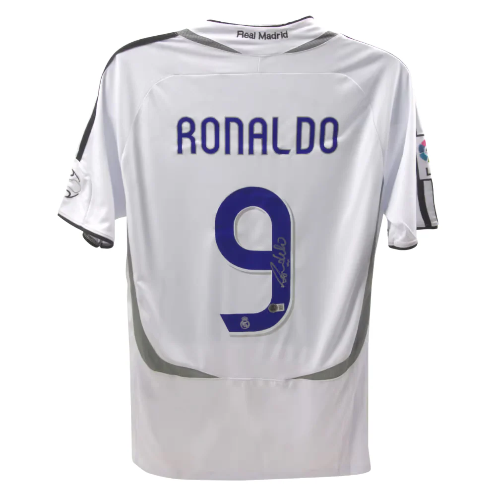 Framed Ronaldo Nazario Signed Real Madrid Home Soccer Jersey #9 with Beckett Witness - Image 3