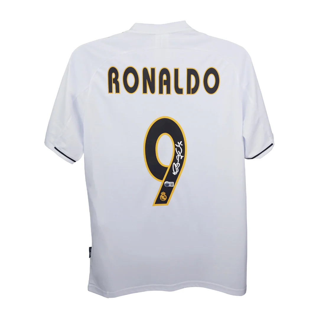 Framed Ronaldo Nazario Signed Real Madrid Home Soccer Jersey #9 with Beckett Witness - Image 3