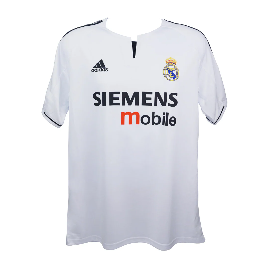 Framed Ronaldo Nazario Signed Real Madrid Home Soccer Jersey #9 with Beckett Witness - Image 4